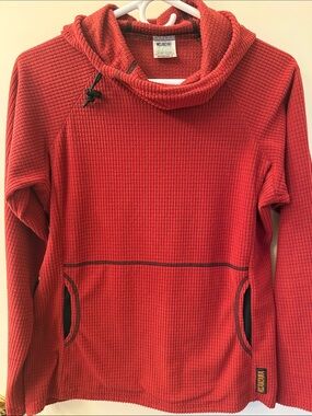 Melanzana Micro Grid Hoodie — Women's Small (Deep Red / Raspberry) Leadville, CO